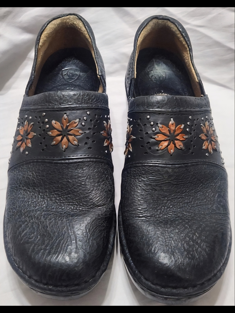 Ariat 10008679 Black Leather Floral Cutout Clogs Mules Shoes Womens Size 9 B